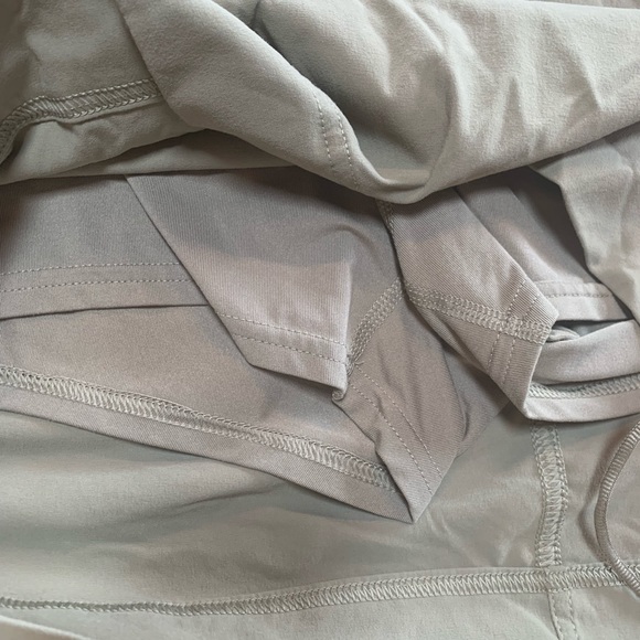 Columbia skirt with shorts - Picture 5 of 5